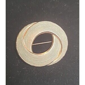 Vintage Tru Kay 12KT Gold Brooch Pin